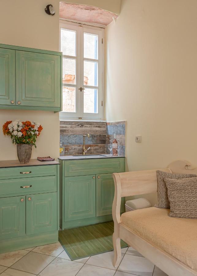 Suites Pandora Chania  Bagian luar foto